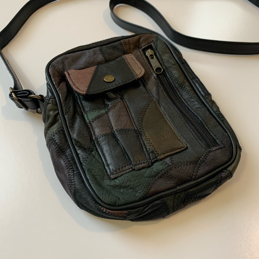 Vintage Leather Shoulder/Crossbody Bag